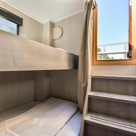 Brand New Boat Center 'dolte' Bateau-hôtel