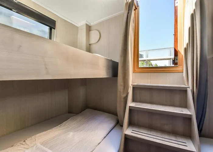 Brand New Boat Center 'dolte' Bateau-hôtel