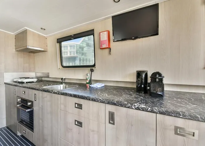 Brand New Boat Center 'dolte' Bateau-hôtel *